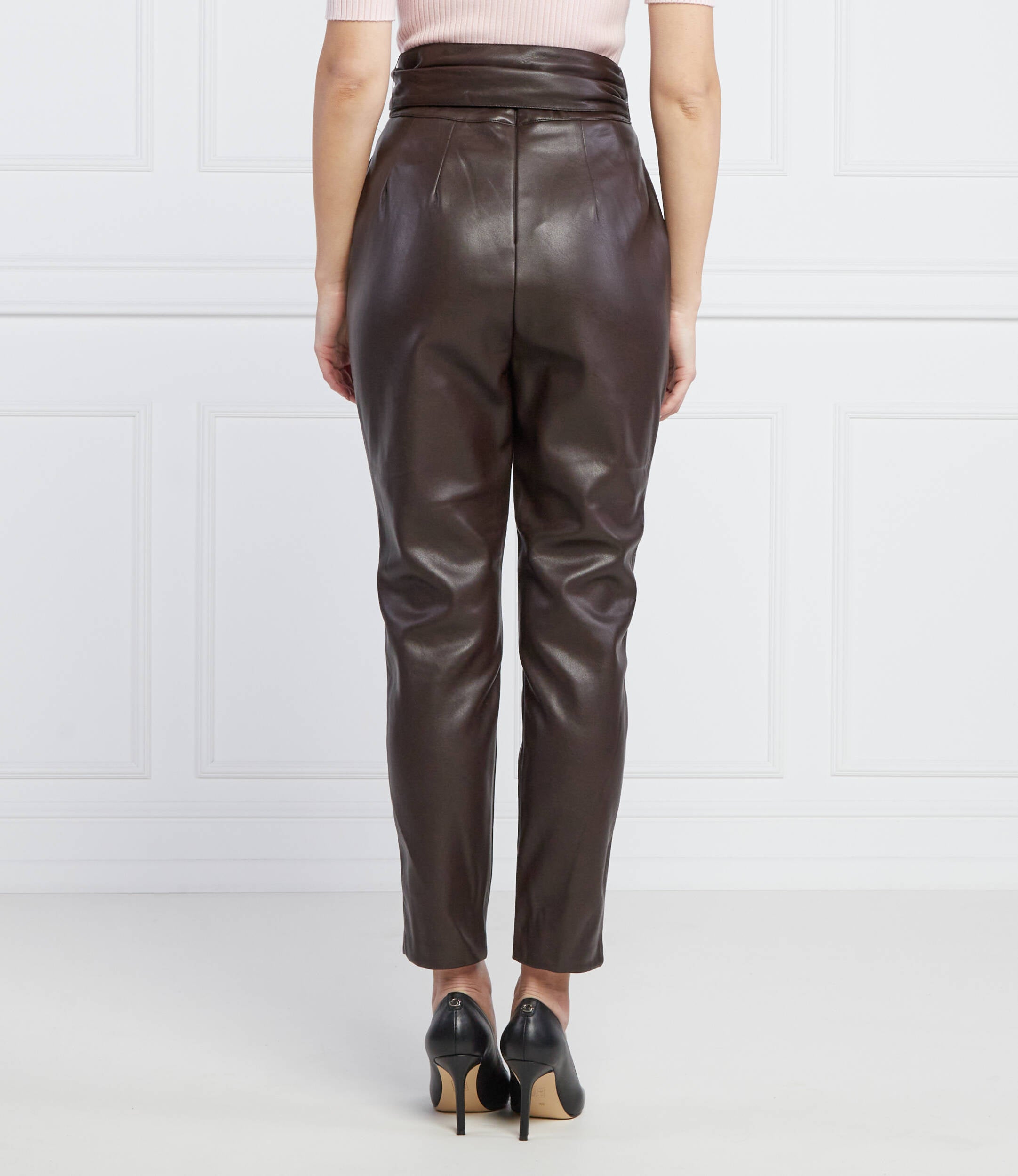 Marciano Guess Devine Hose im Karottenschnitt – Dunkelbraun