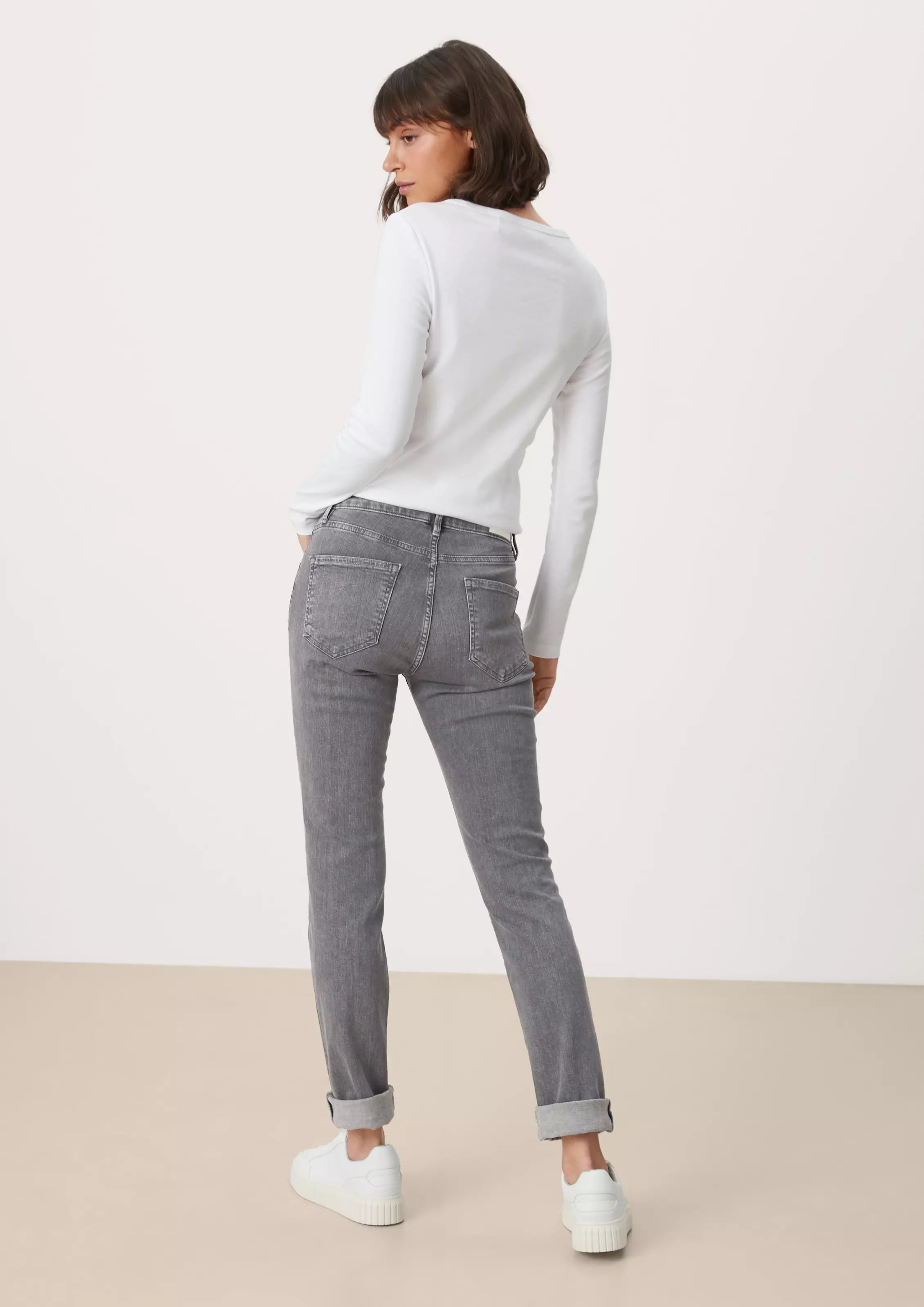 s.Oliver Betsy Slim-Fit Mid-Rise Jeans 