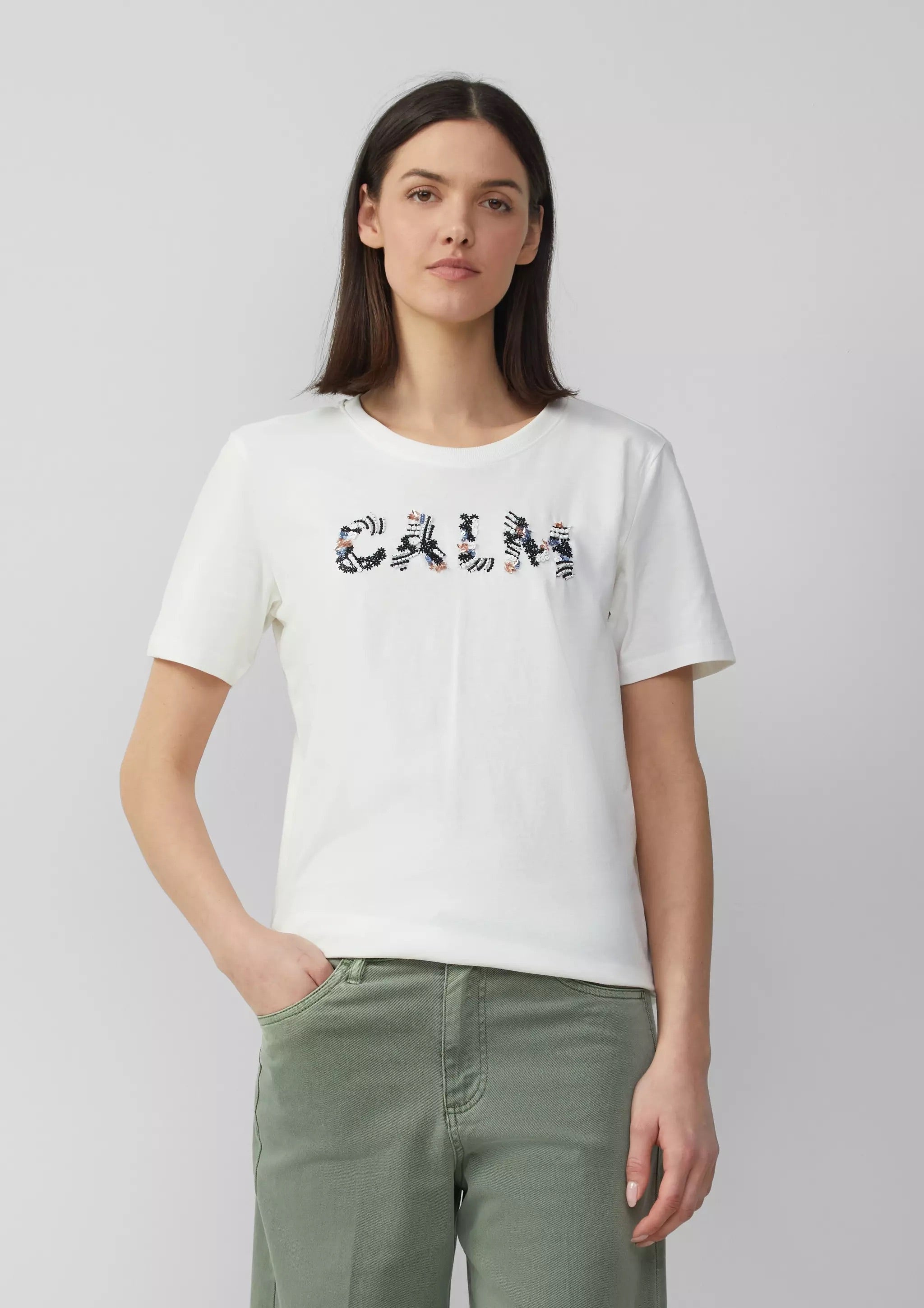 s.Oliver Damen-T-Shirt aus Jersey mit lockerer Passform – Muster: CALM Floral Artwork