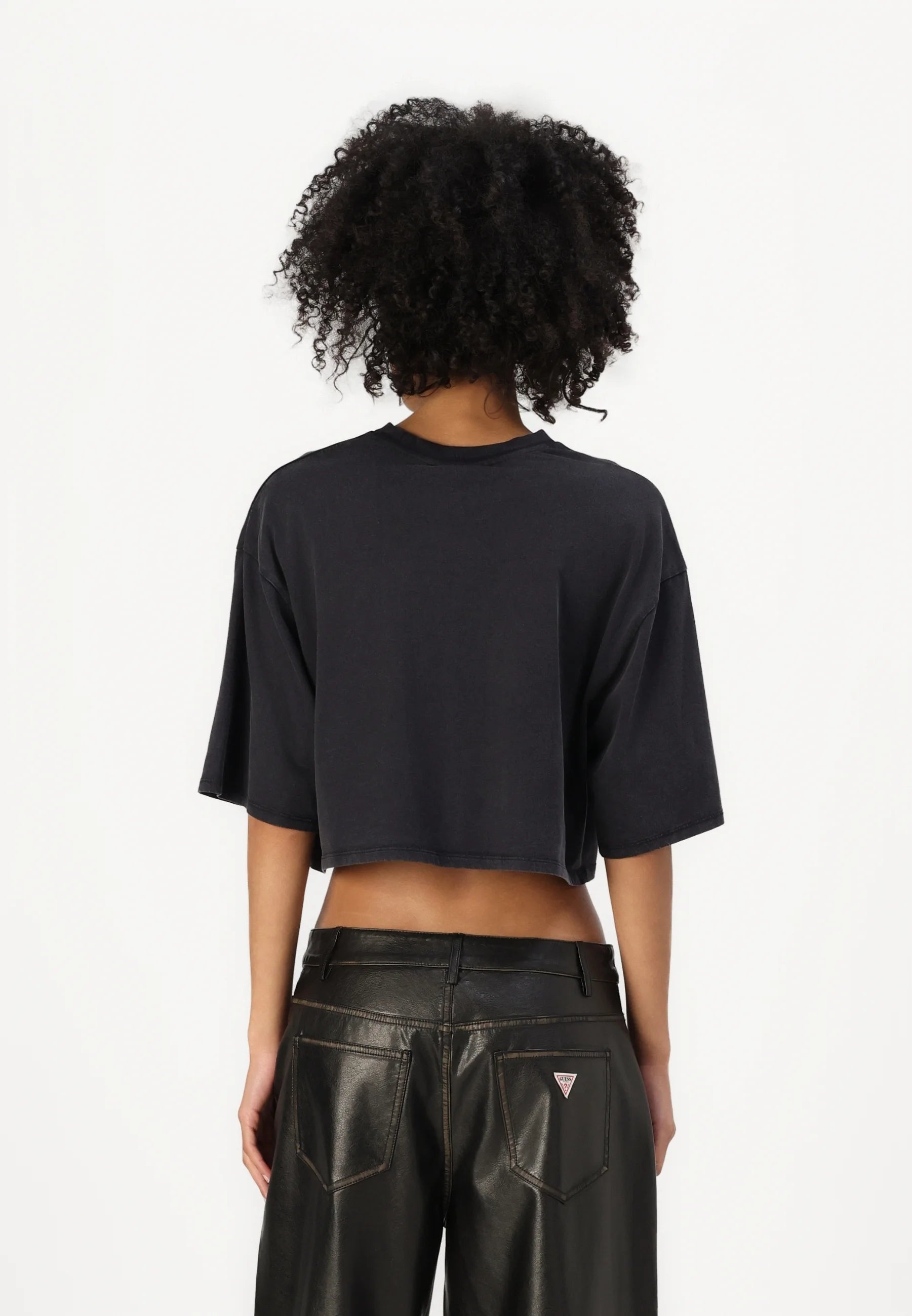Guess Originals Dreieck-Logo Crop T-Shirt – Schwarz M