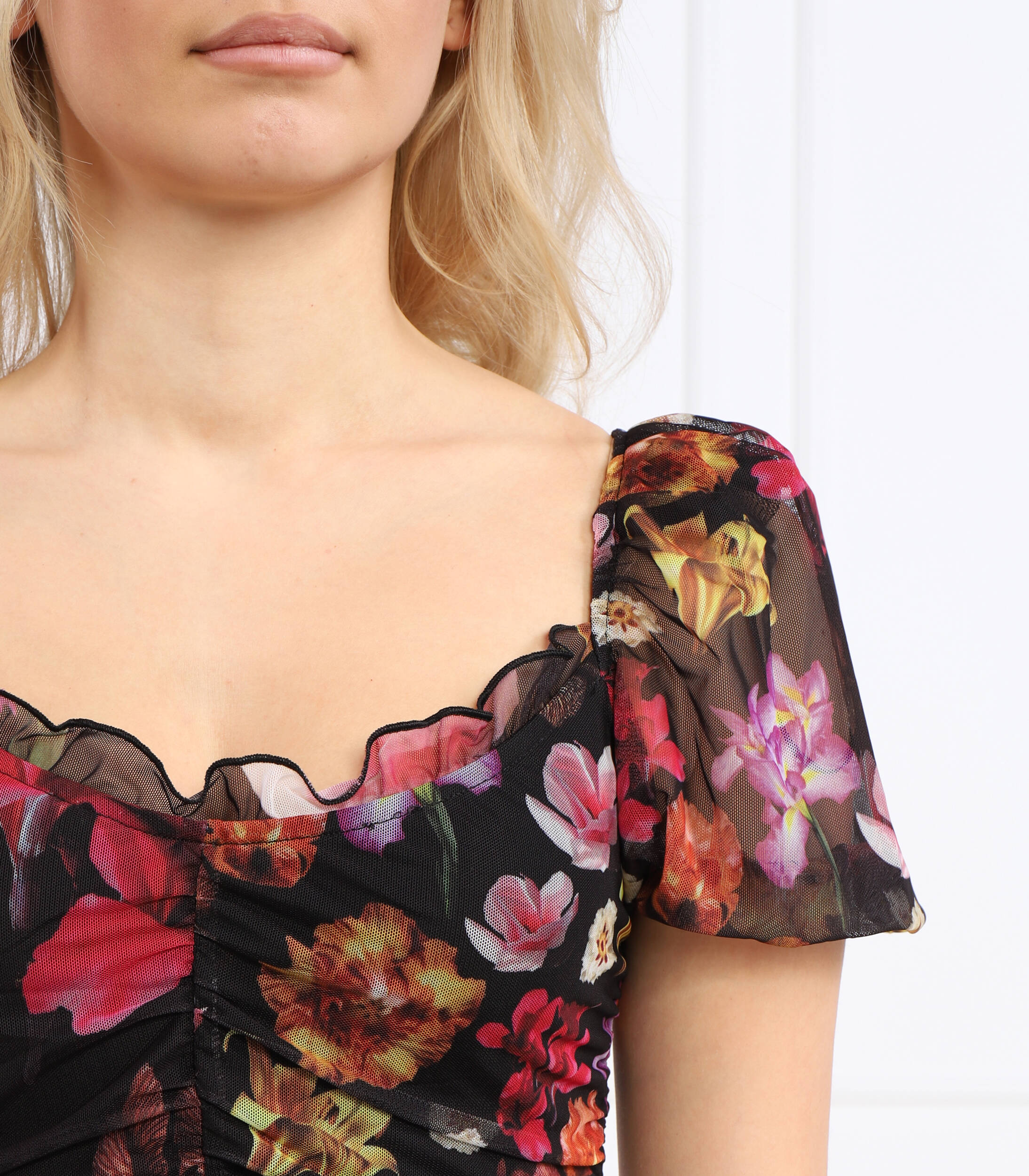 Desigual gerafftes Minikleid aus floralem Mesh – Schwarz Mehrfarbig