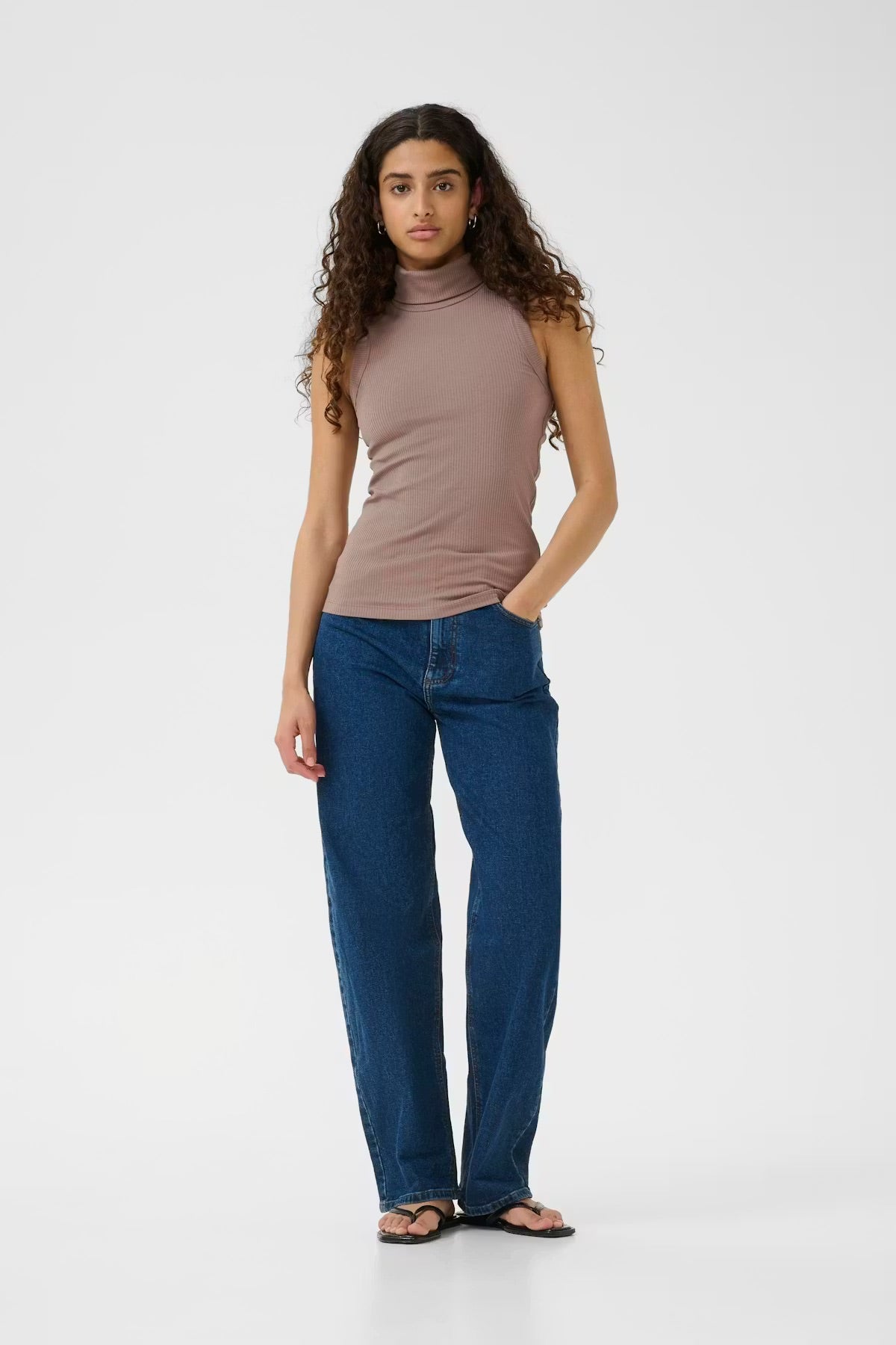 InWear DagnaIW Rippstrick-Rollkragentop – Ärmelloses Stricktop