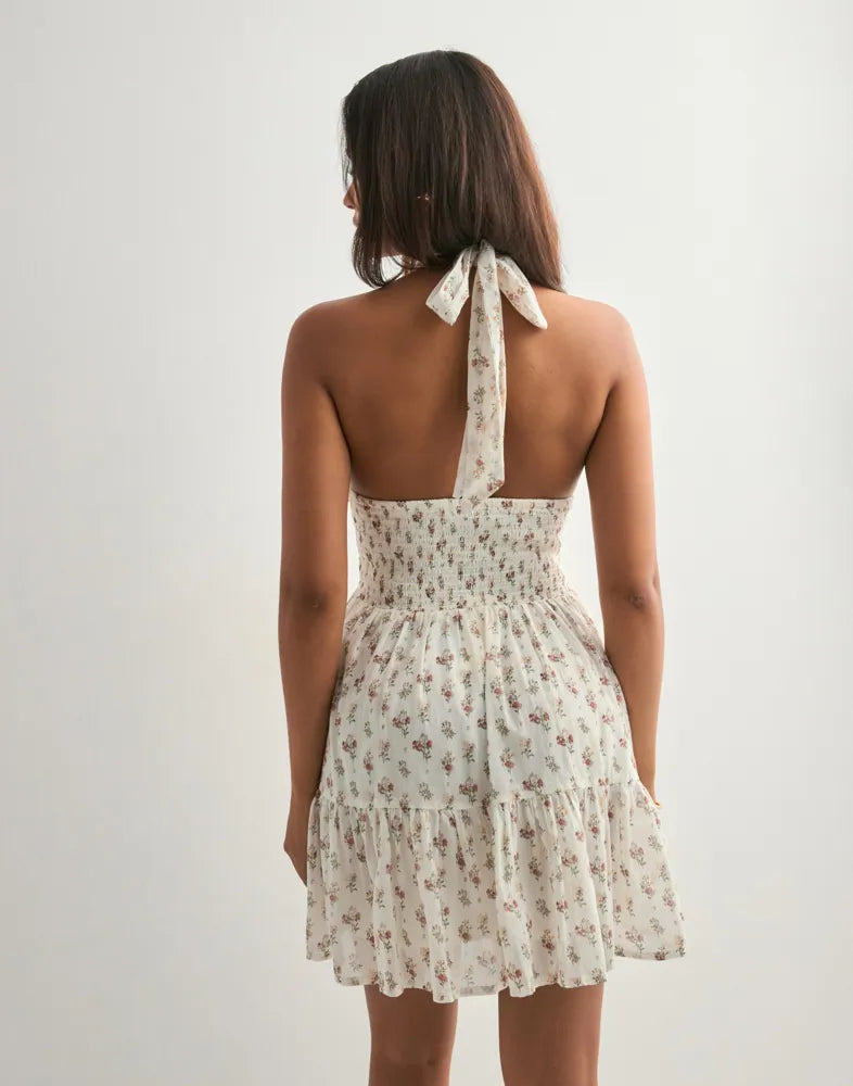 Neo Noir Magda Feiner Druck Cremefarbenes Neckholder-Minikleid mit Blumenmuster – gesmokte Taille, offener Rücken | Damen