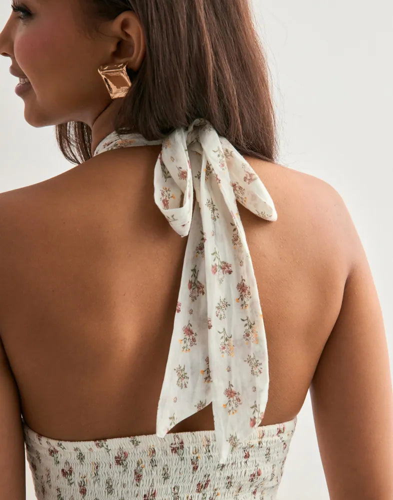 Neo Noir Magda Feiner Druck Cremefarbenes Neckholder-Minikleid mit Blumenmuster – gesmokte Taille, offener Rücken | Damen