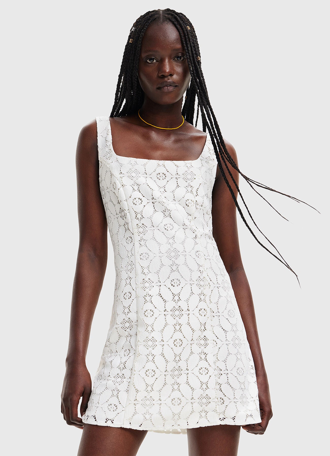 Desigual Minikleid aus floraler Spitze – Weiß