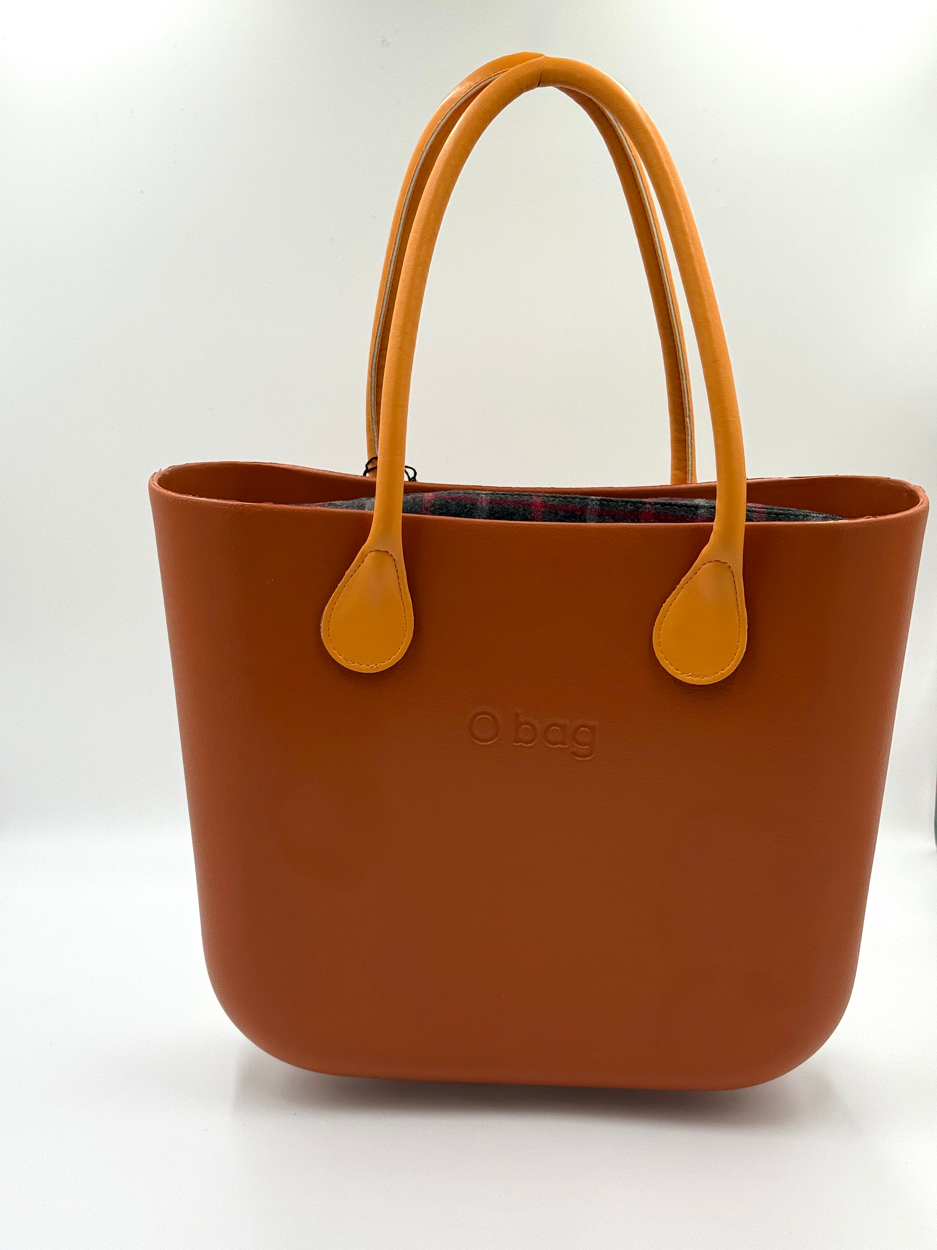 Bruciato O bag Classic – beige/nude Handtasche mit karierter Innentasche mit Reißverschluss