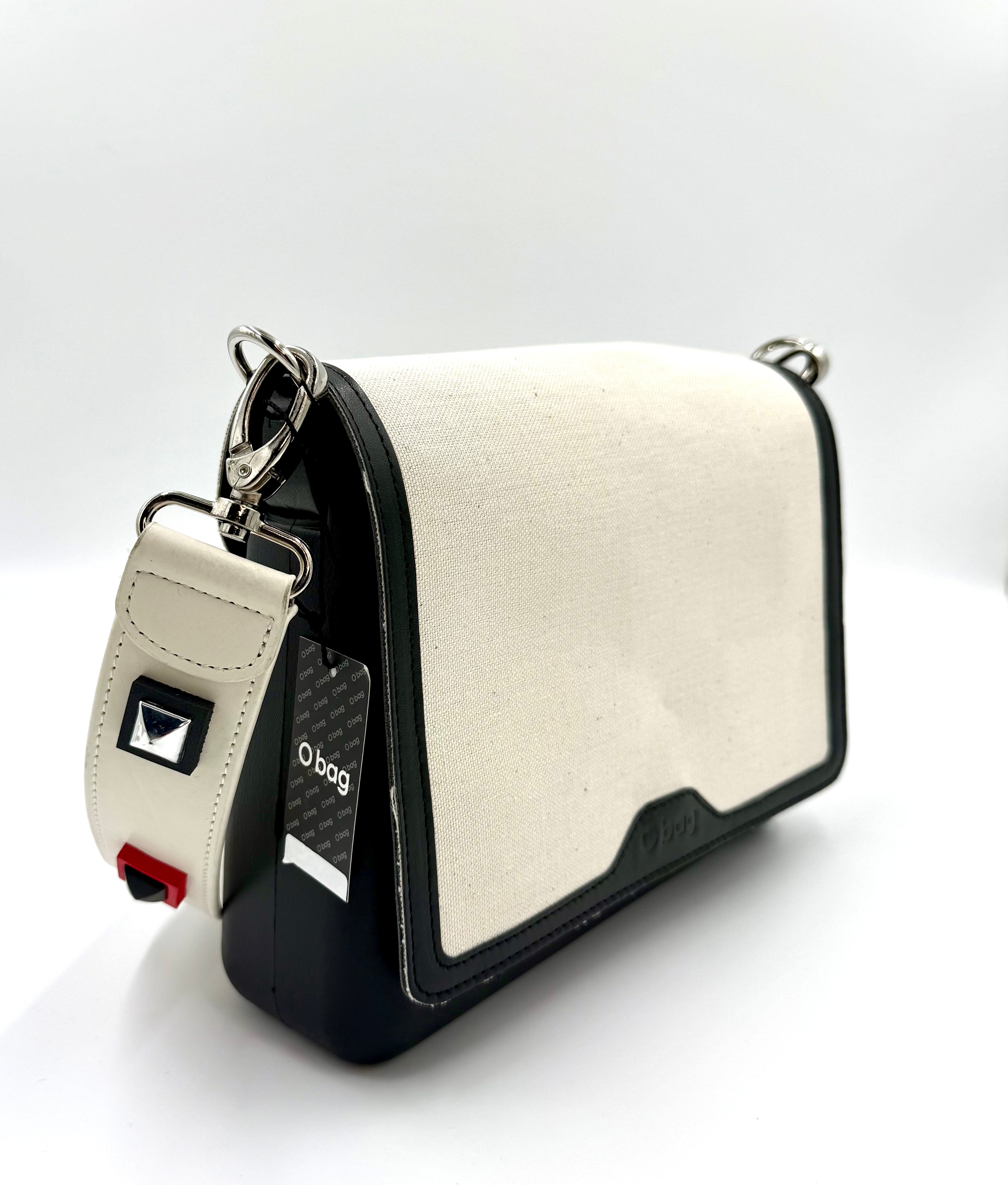 O bag Pocket Tasche – kompakte Crossbody-Tasche