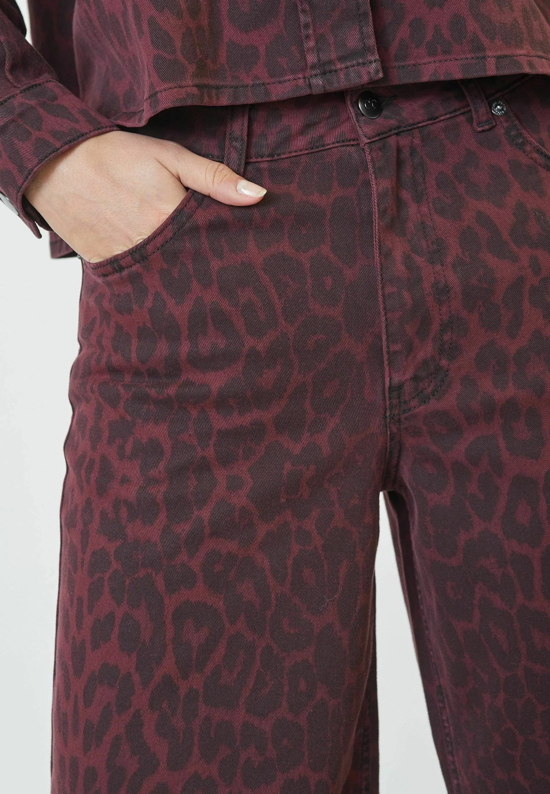 Co'couture Leocc Wide-Leg-Jeans mit Animalprint – Schwarz