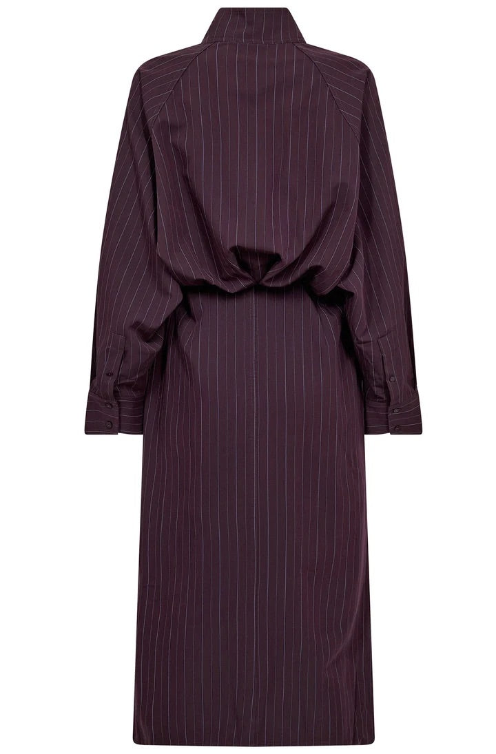 Co'couture Trinny CC Streifen-Midikleid mit Fledermausärmeln – Pflaume