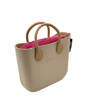 O bag Mini – Creme Tote-Tasche mit Kamel-Henkeln & pinkfarbenem Innenraum