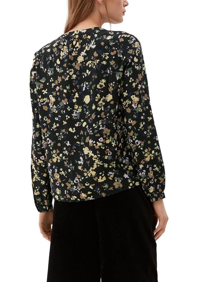 s.Oliver Bluse mit kleinem Blumenmuster – Schwarz mit cremefarbenen und grünen Akzenten