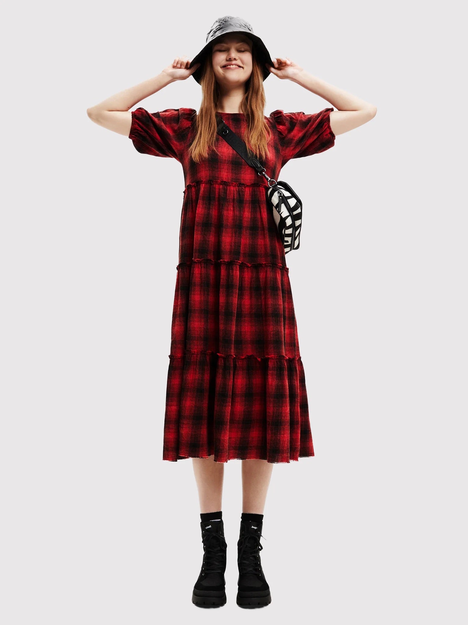 Desigual Midikleid Khan Tartan mit Stufenrock – Rot
