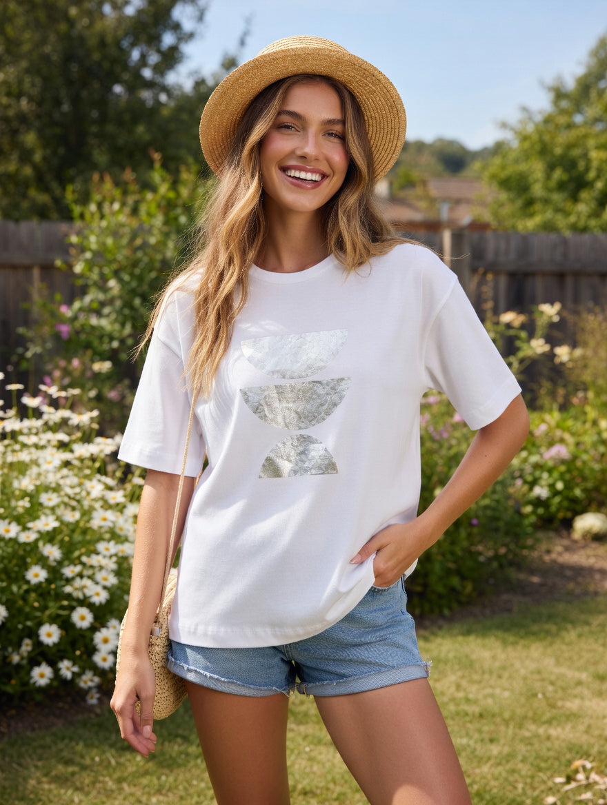 InWear Grafik-T-Shirt – Weiß mit silbernem Folienprint