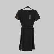 Zero Gürtel-Midikleid – Schwarz