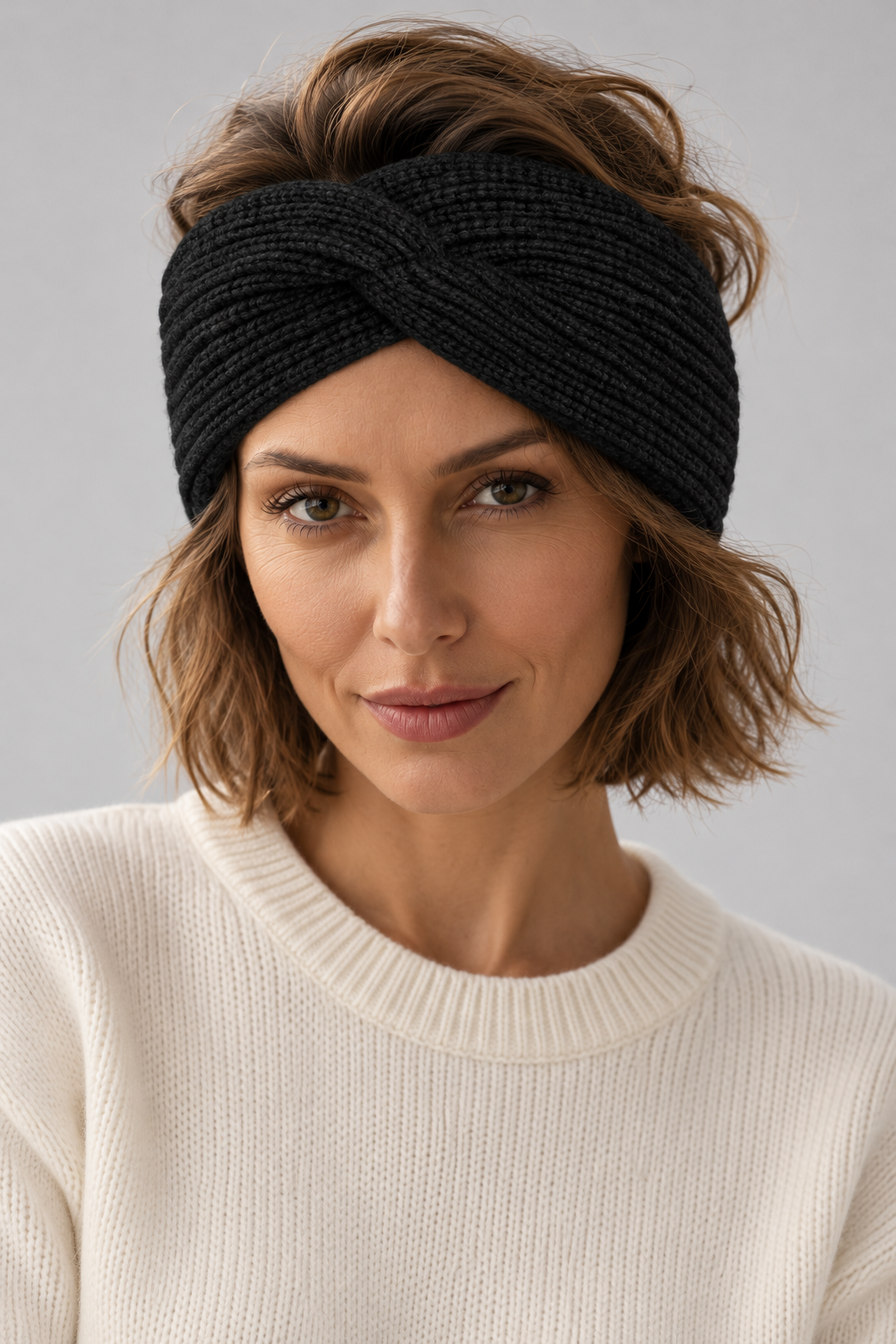 s.Oliver Damen-Stirnband aus Strick mit Twist